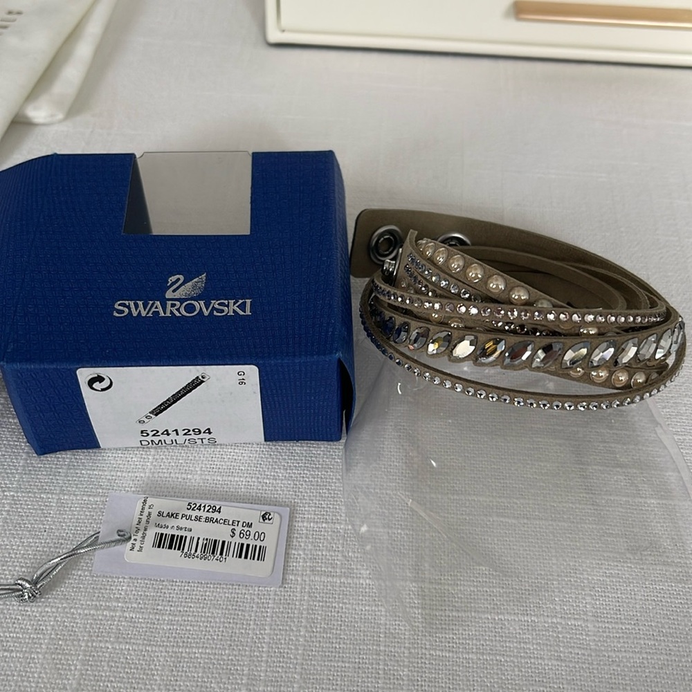 Swarovski: Slake Pulse Bracelet